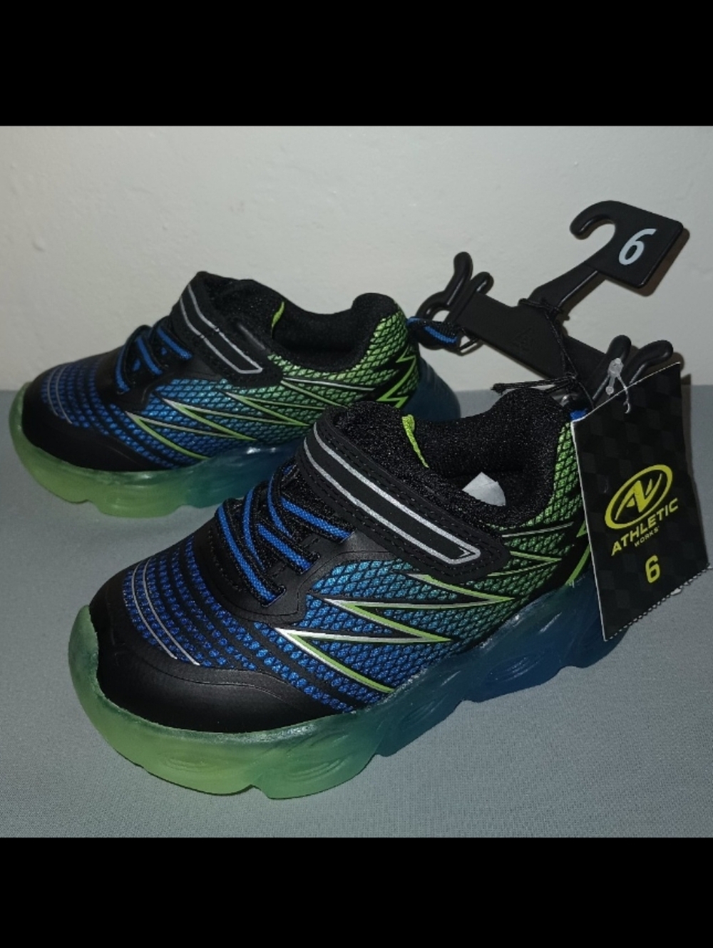 Athletic Works Toddler Light-Up Athletic Shoes